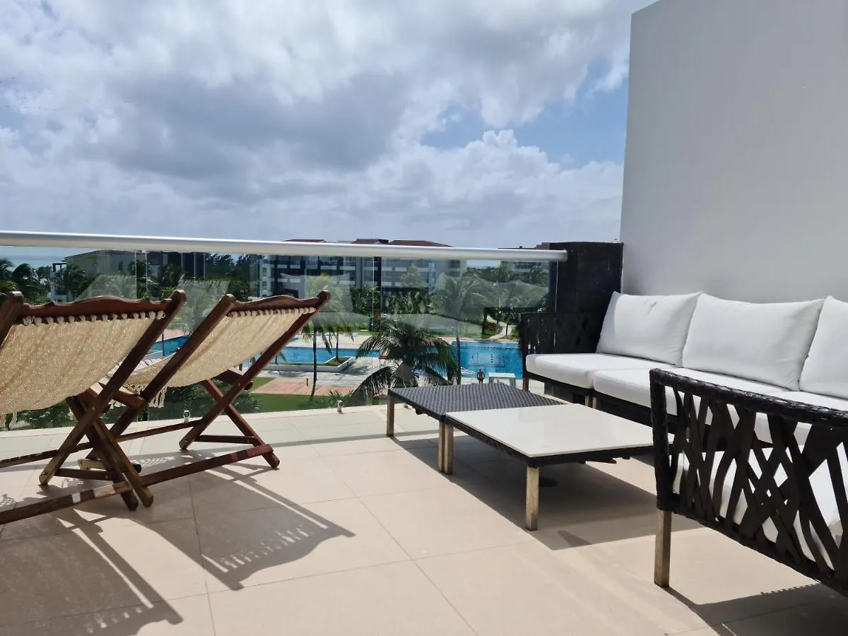 Luxury Ocean View Penthouse And Private Beach Club Playa del Carmen Mexico